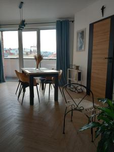 Apartament w centrum z panoramą miasta