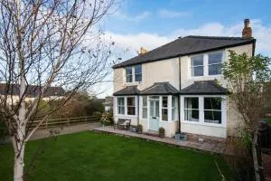 Leaholme Cottage - fabulous coastal cottage for 8 - 滨海牛顿