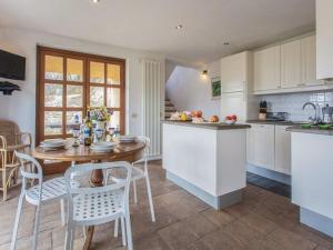 Perfect stunning views everywhere from house pool terrace garden