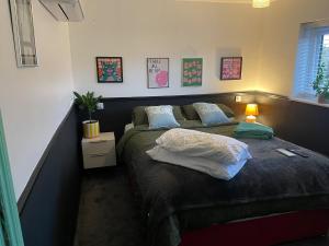 Magpie House BHX NEC HS2 free parking 4 bedrooms