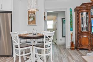 Just Beachy by Pristine Properties Vacation Rentals