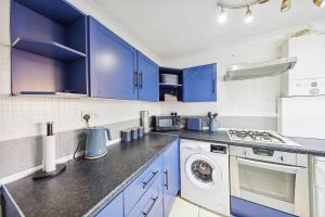 Central Maidstone House Near Town & Station - Free Parking