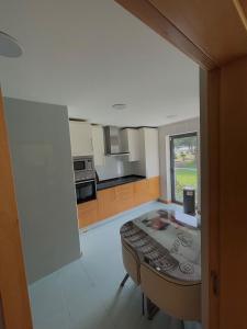 Modern luxury apartment with pool and ocean view