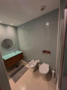 Modern luxury apartment with pool and ocean view