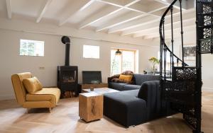 Deluxe Two-Bedroom Apartment with Garden View room in De Vijf Suites