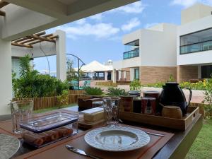 Itacimirim Beach Unique