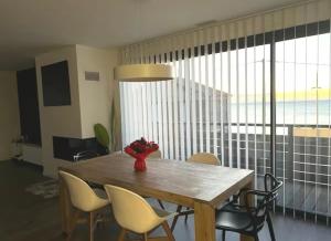 Villas Haut de villa avec piscine au bord de mer : photos des chambres