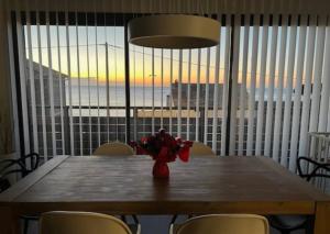 Villas Haut de villa avec piscine au bord de mer : photos des chambres