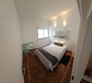 CARCAROOMS Guest House - Carcavelos