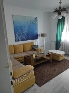 Lari's Central Oasis - Usje