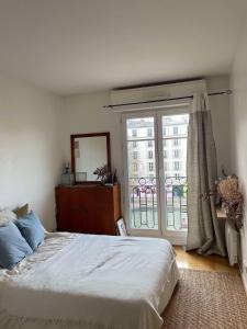 Spacious and bright apartment - Canal St-Martin