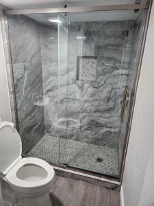 SPI FUN! - Beach View - 2025 Full Remodel - 2BR Condo OV502