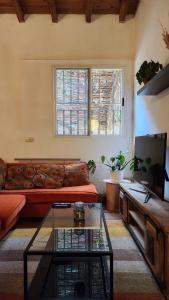 Bakit House - Casa rural con piscina