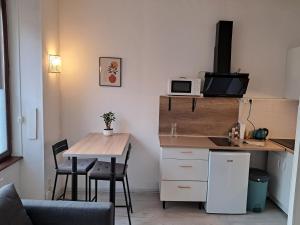 Le calme à 2 pas du centre - F2 - 4 couchages