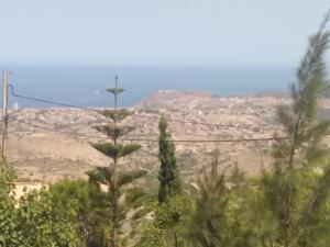 Villa de campagne en hauteur avec vue panoramique sur mer