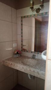 One Week Hospedaje- Hostel