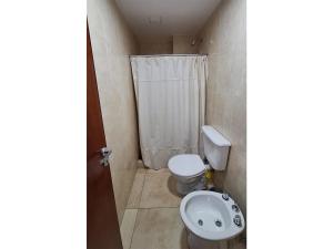 Hermoso monoambiente para alojamiento temporario a metros de shopping El Portal