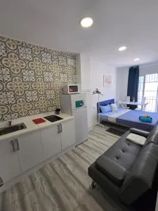 Apartamentos Metro manises Aereopuerto - 马尼塞斯