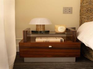 Palais Bourbon Hotel - Room 31- 4P - Invalides