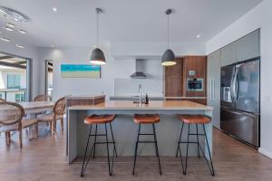 Executive Whitsunday Penthouse at 40 Reflections