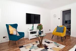 Luxurious apt Zone 2, one stop London Bridge!