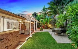 Stunning Family Home with Tropical Garden - Mona Vale