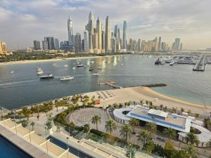 FIVE Palm Jumeirah Penthouse ,Full Sea & Marina View with Private Pool