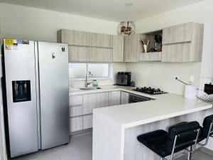 Hermosa casa con Piscina y Jacuzzi privado