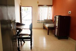 Manasthala- Srinivas House Room1