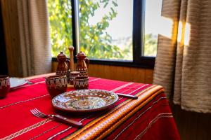 СТАРАТА КЪЩА