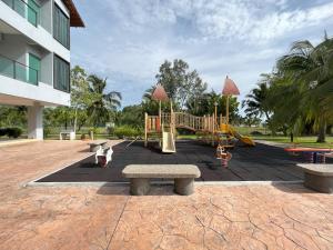 Morib Prosper Resort by uBook