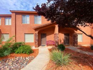 Kasa Kanab Modern Townhome Pet Friendly