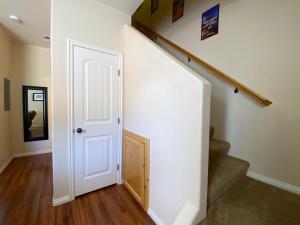 Kasa Kanab Modern Townhome Pet Friendly