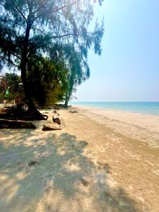 Mai Rut Beach Eco Resort and Camping