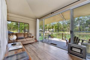 Pokolbin Glamping - Sleeps 2. Eco-Friendly Single Glamping Tents
