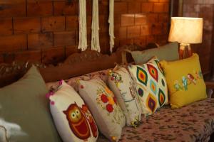 Rosette Cottage by EdenHomes