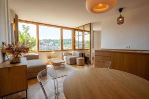 TJs Temple with Castle View