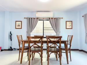 PuthHouse near golf 9 km to Airport&old city