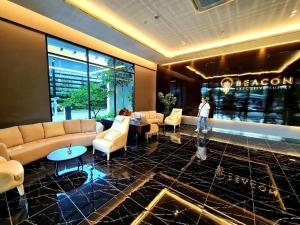 The Floral Retreat N3w Cozy High floor Beacon Executive Suite
