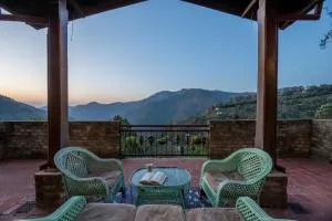 Flame of the Forest Valley view 2bhk cottage - Rāmgarh