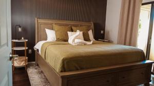 Thompson Peak Retreat