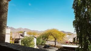 Thompson Peak Retreat