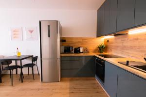 Krivoo Apartments II-Private Parking