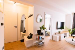 Krivoo Apartments II-Private Parking