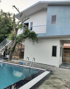 Yug Villa