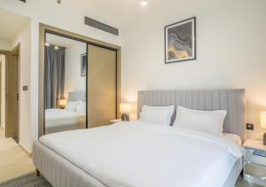 Spacious 3BR Apartment in JVC Dubai Modern & Cozy Stay