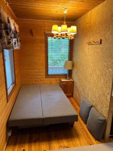 Winter Wonderland Cabin in Hmeenlinna, Finland