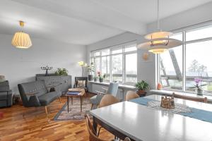 Sunny Reykjavik Apartment