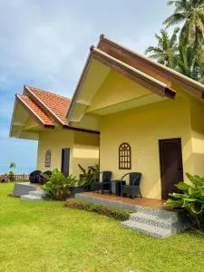 Hai Surf Camp - Karbang