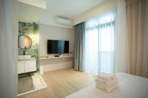 Bear Meets You B&B - Гунляо